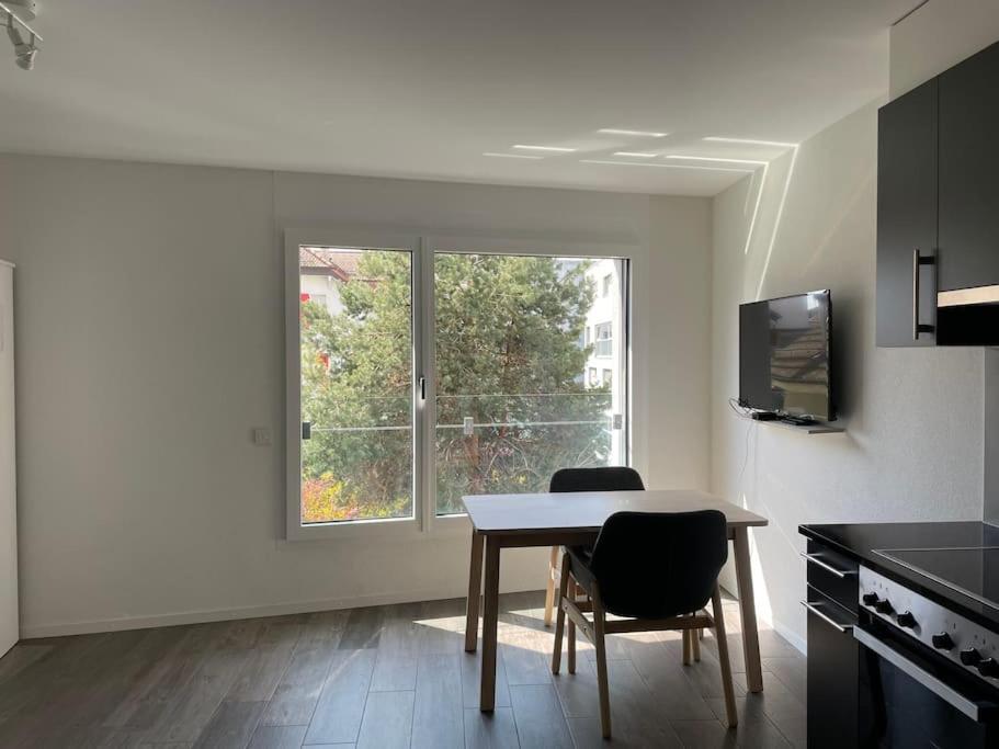 Proche Lausanne: Studio Bien Equipe Apartman Prilly Kültér fotó