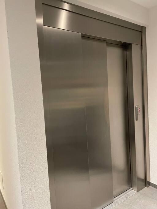 Proche Lausanne: Studio Bien Equipe Apartman Prilly Kültér fotó